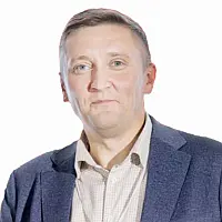 Станислав Лученков