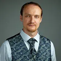 Михаил  Северов