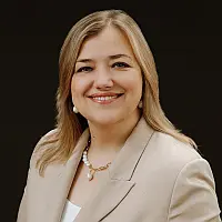 Лариса Заторская