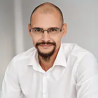 Никита Калашников