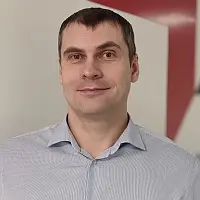 Илья Смирнов