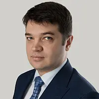 Олег Храмов