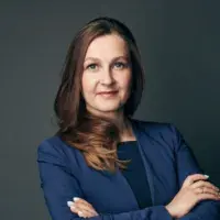 Полина Росс