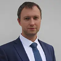 Леонид Петров