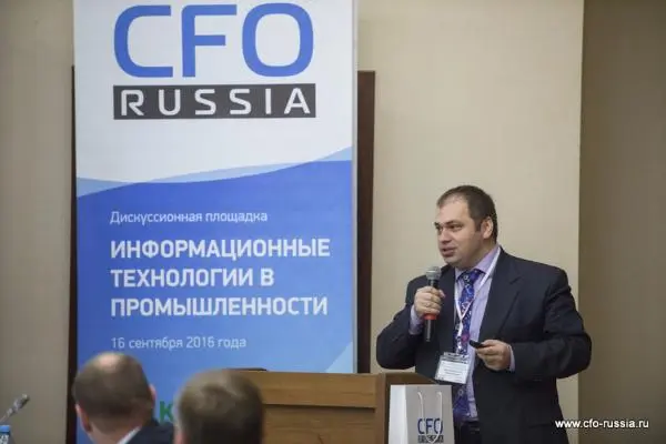 Василий Долгов