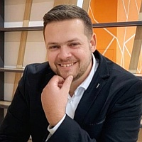 Николай Жуков