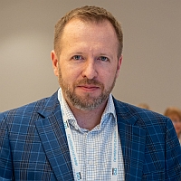 Павел  Михайлов 