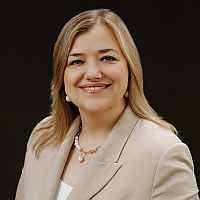 Лариса Заторская