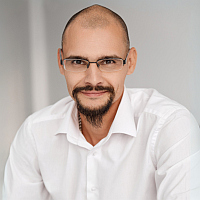 Никита Калашников