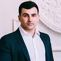 Манас Абраамян