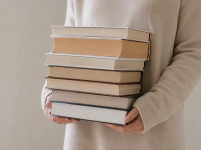 Продажи книг на маркетплейсах могут сократиться на 9,8%