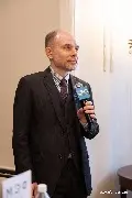 Участники конференции задавали спикерам вопросы и обсуждали представленные практические кейсы