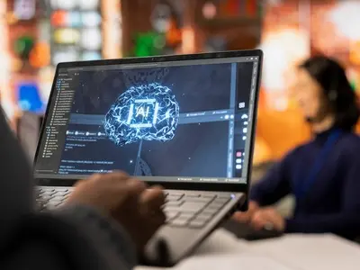 Минцифры готовит ограничения для зарубежных ИИ-сервисов