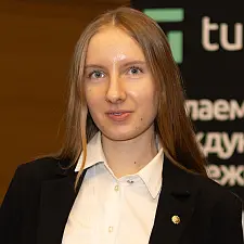 Ульяна Билецкая, «Газпромбанк»: «Укрепление рубля усиливает конкуренцию между дешёвым импортом и локальными производителями»