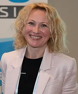 Светлана Сафронова, «Русал»: «В нашем чат-боте есть более 500 готовых ответов на самые популярные вопросы от сотрудников»