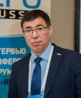 Султангалиев