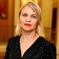 Елена Кудинова, АСГ: «Простое правило при внедрении цифровых помощников: сначала гигиена и систематизация данных, потом – вопрос интеллекту и роботу»