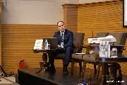 Владимир Розанов, эксперт в области рисков, выступил модератором панельной дискуссии