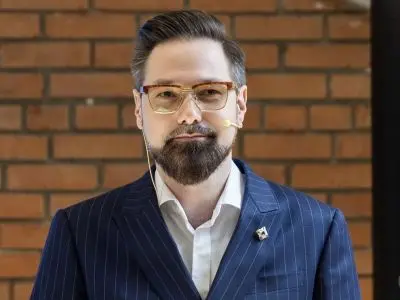 Валентин Каськов, «Специальные системы и технологии: «Покупка ИИ без собственной системы измерения качества – это сегодня главный признак незрелости»