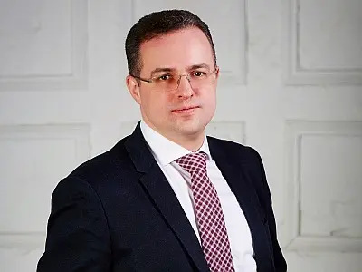 Иван Колесников, «ПРОМОМЕД»: Цифровая трансформация в фарме, или как менять колёса на полном ходу