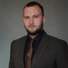 Илья