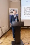 Павел Ульихин, руководитель направления бизнес-аналитики и роботизации процессов, ОМК, выступил модератором дебатов