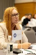 Елена Махина, руководитель центра обслуживания по управлению персоналом, «Гринатом», выступила с докладом о поэтапном подключении сотрудников к КЭДО