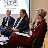 круглый стол