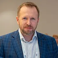 Павел Михайлов