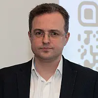 Иван Колесников