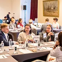 Мировое кафе