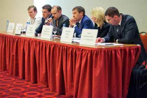 Круглый стол