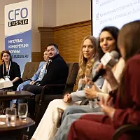 Круглый стол