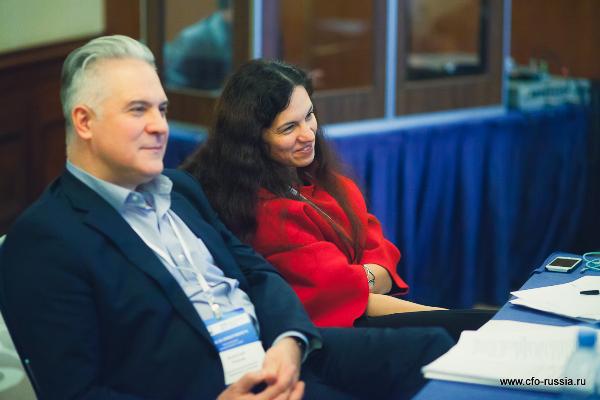 макс м директор