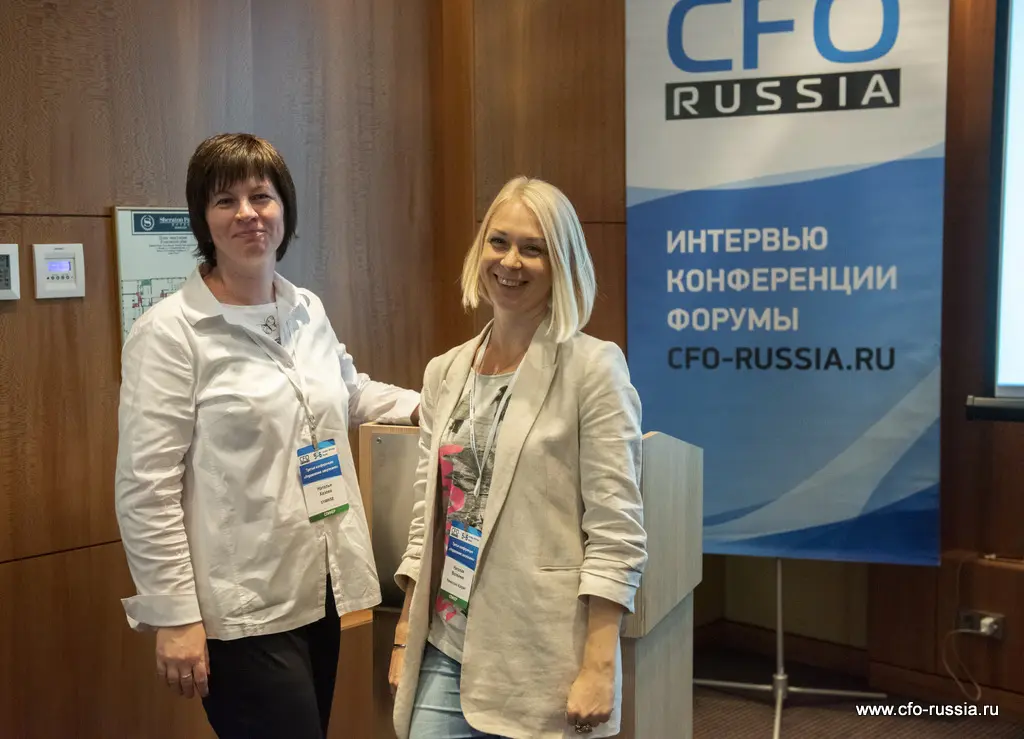 Наталья Хазова, директор департамента закупок и логистики, SYMRISE, и Наталия Волейник, начальник управления по организации и контролю работы с поставщиками, Ренессанс Кредит khazova_voleynik.JPG
