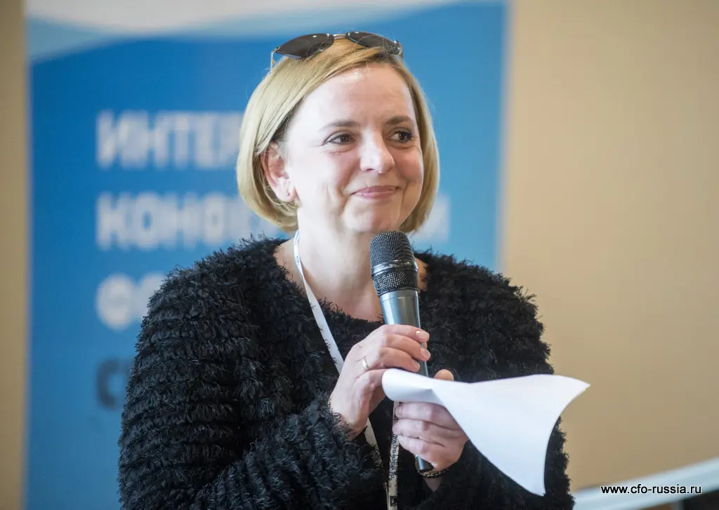 Елена Сазончик<br />
Руководитель департамента маркетинга<br />
ГК TELS ART_8166.JPG