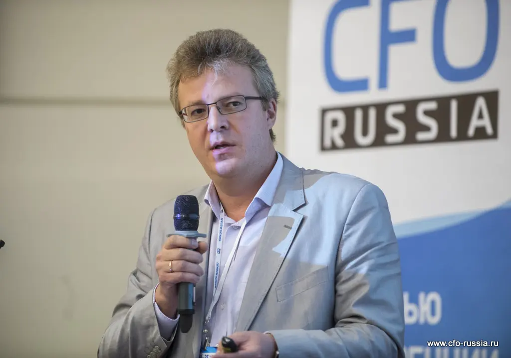 Игорь Зыков<br />
Заместитель директора департамента информационных технологий Гражданские самолёты Сухого  zykov.JPG