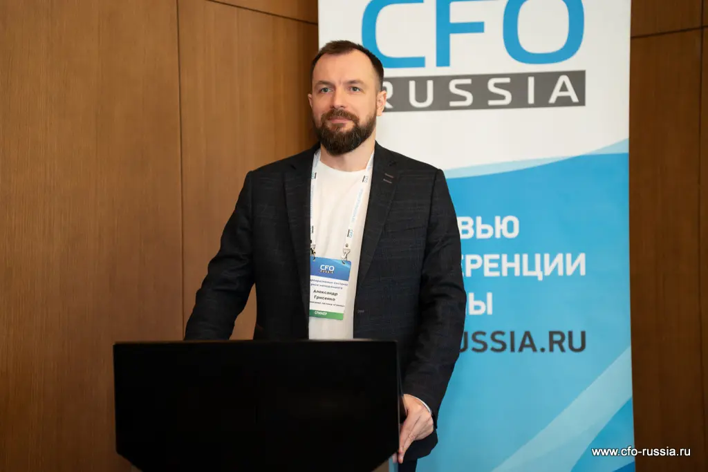 Александр Грисенко<br />
Руководитель направления цифровой трансформации<br />
Спутниковая система «Гонец» Грисенко3.jpg