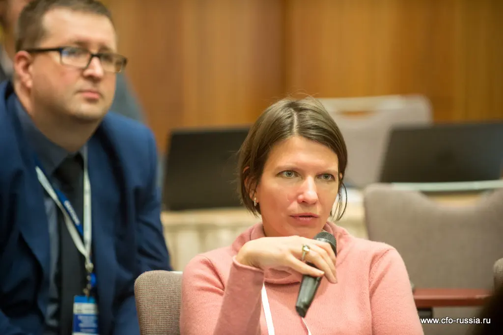 Александра Озерянова<br />
Финансовый директор<br />
Рольф  4281.JPG