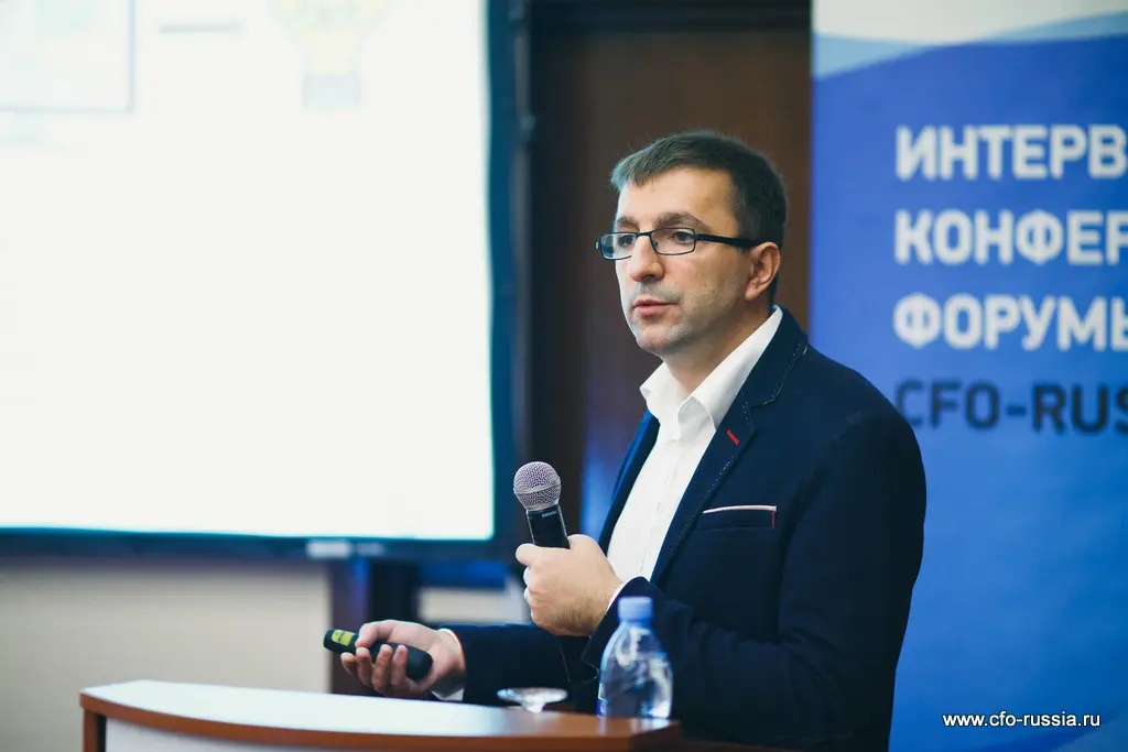 Андрей Писарев<br />
Руководитель проектов стратегического развития и M&A<br />
Мегаполис Pisarev2.jpg