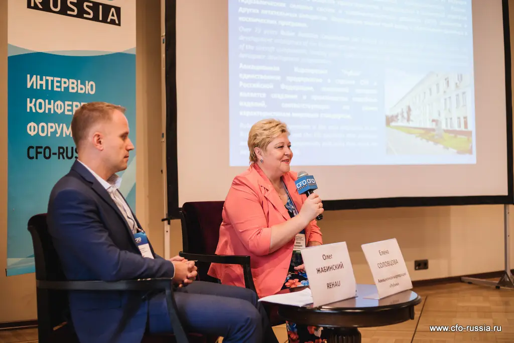 Олег Жабинский и Елена Соловцова Q67A8028 Соловцова и Жабинский.jpg