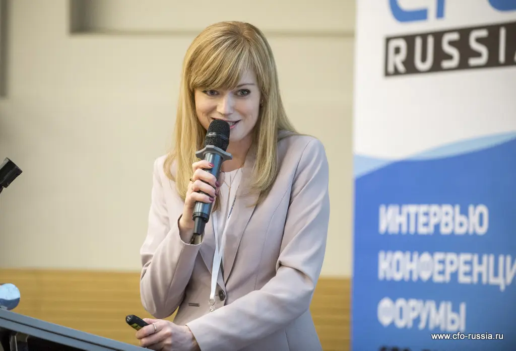 Мария Галкина<br />
Руководитель центра обслуживания по управлению персоналом<br />
Гринатом  galkina.JPG