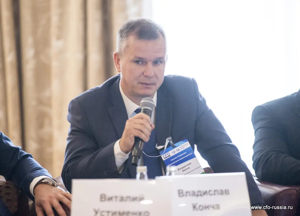 Владислав Конча<br />
Заместитель начальника департамента казначейства и бюджетирования Объединённая авиастроительная корпорация ART_3381.JPG