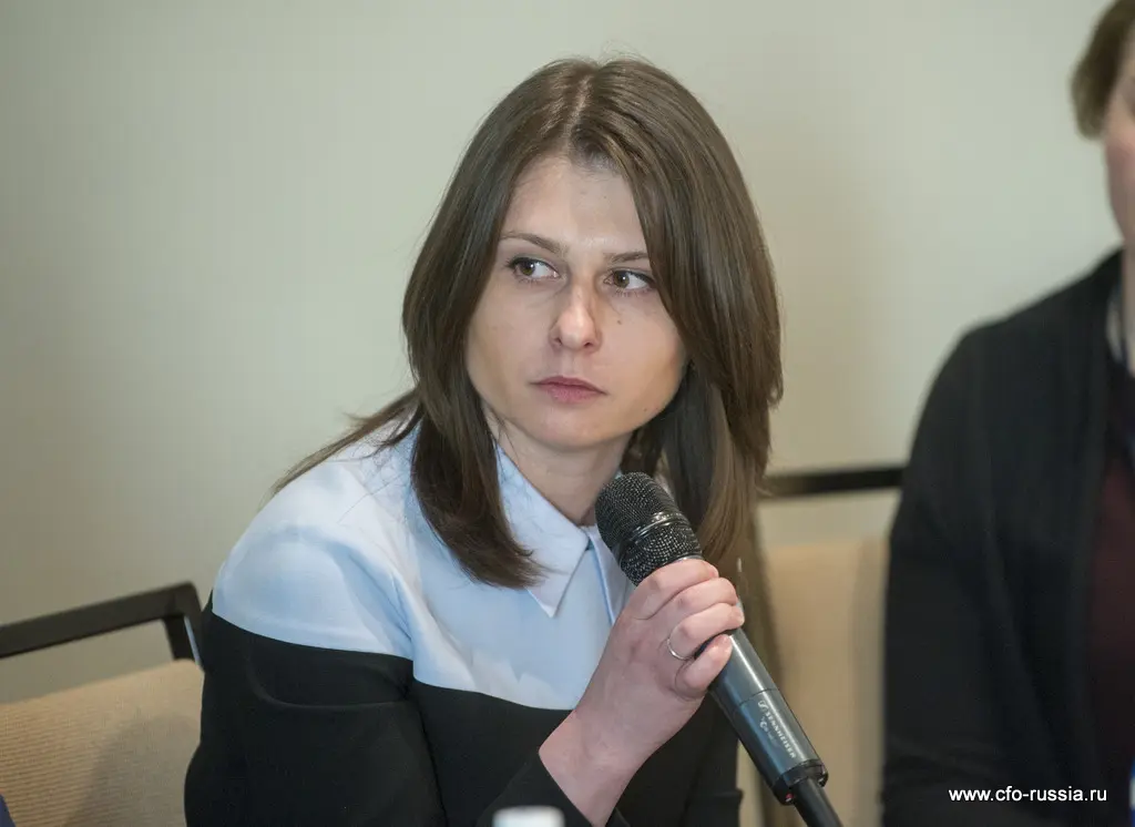 Илона Дьякова<br />
Главный специалист отдела налоговых рисков<br />
Трансмашхолдинг ART_8475.JPG