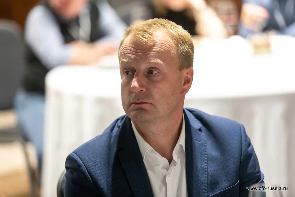 Александр Федоров<br />
Заместитель директора<br />
Центр корпоративного учета и отчетности «Желдоручет» Fedorov1.jpg