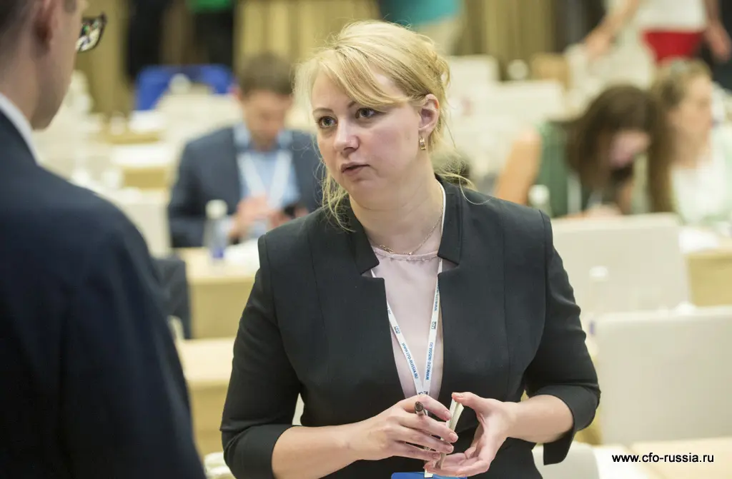 Надежда Глотова<br />
Старший менеджер группы управления проектом «Быстрое закрытие»<br />
Норильский никель  glotova (2).JPG