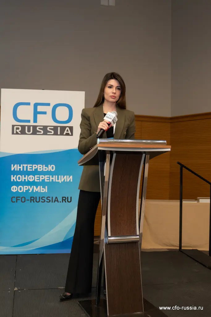 Анастасия Клинникова, руководитель отдела кадрового администрирования ОЦО, Газпром-Медиа Холдинг, участвовала в обсуждении инструментов информирования сотрудников о преимуществах использования ЭКДО 19. Клинникова.jpg