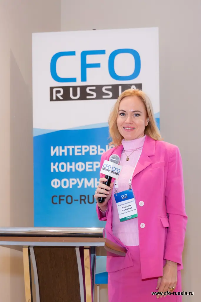 Виктория Солдатова<br />
Финансовый и HR-директор<br />
Рейнарс Алюминиум Рус _MG_9672 Солдатова.JPG