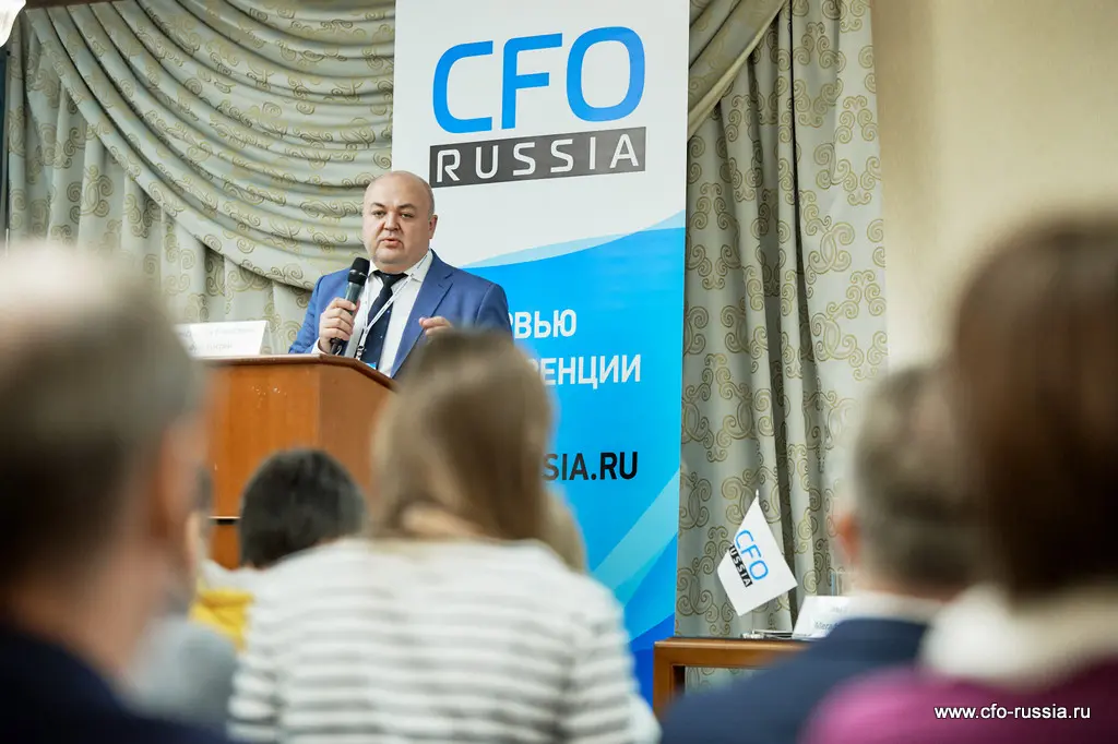 Константин Новоселов<br />
Заместитель начальника контрольного управления<br />
ФНС России SAM_6095.jpg