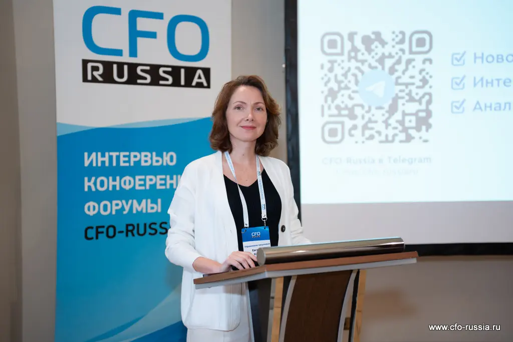 Евгения Каика<br />
директор по управлению цепями поставок<br />
ГЕРОФАРМ _NPY9393_Каика.jpg